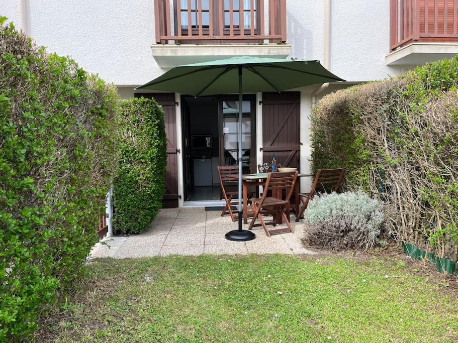 Le Refuge Marin Lägenhet Courseulles-sur-Mer Exteriör bild